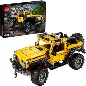 New 2021 LEGO Technic Jeep Wrangler #42122  (665 Pieces)